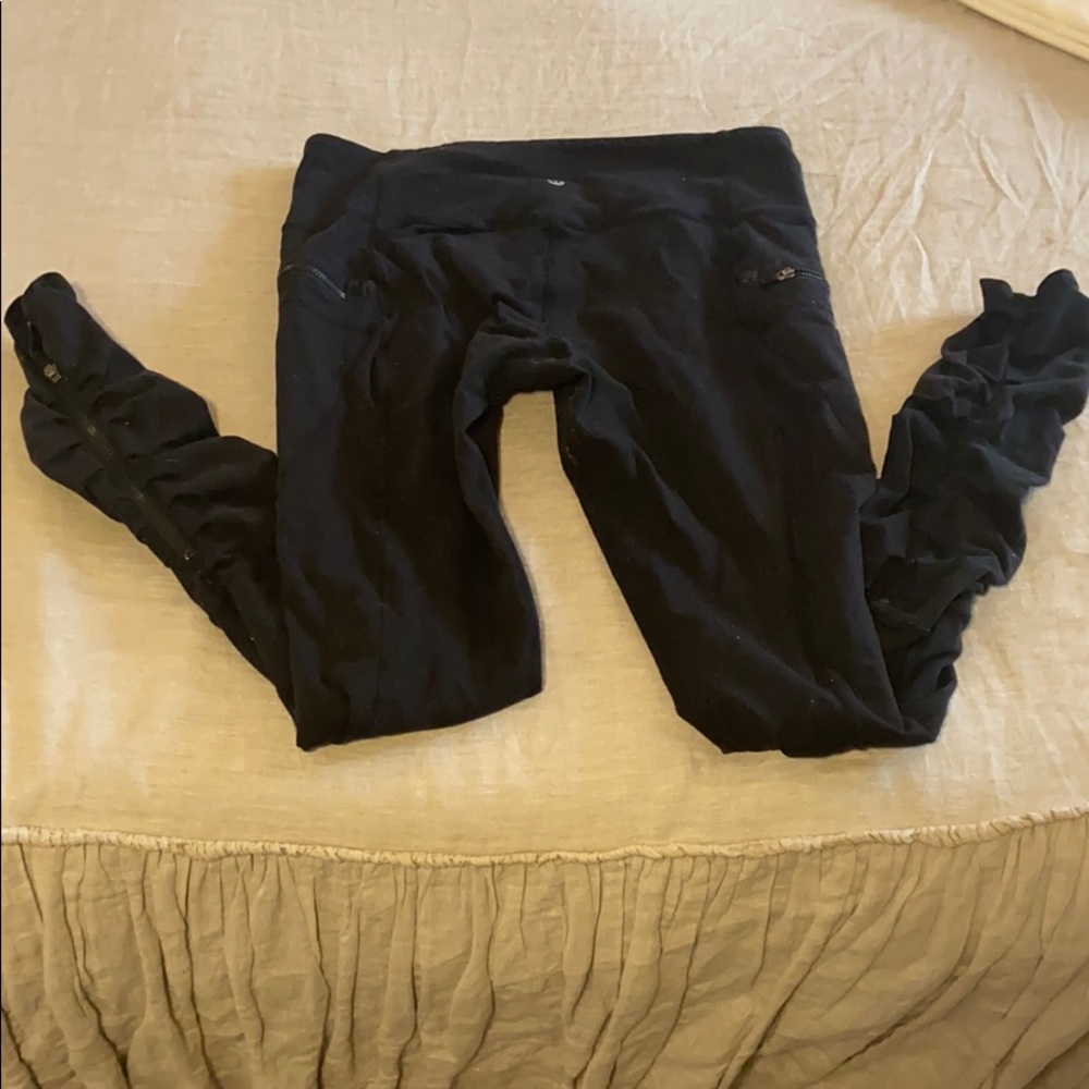 Lululemon Black Ruched Leggings